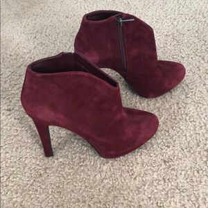 Jessica Simpson Shoes - EUC Jessica Simpson Red Suede Booties Jessica Simpson Shoes - EUC Jessica Simpson Red Suede Booties